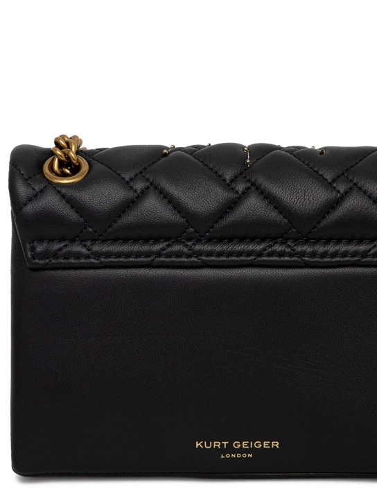 KURT GEIGER ΔΕΡΜΑΤΙΝΗ ΣΤΑΥΡΩΤΗ ΤΣΑΝΤΑ MINI KENSINGTON EYE Μαύρο 2 KURT GEIGER ΔΕΡΜΑΤΙΝΗ ΣΤΑΥΡΩΤΗ ΤΣΑΝΤΑ MINI KENSINGTON EYE Μαύρο - Image 2