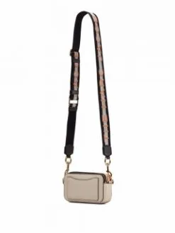 MARC JACOBS ΣΤΑΥΡΩΤΗ ΤΣΑΝΤΑ SNAPSHOT Μπεζ 13 MARC JACOBS ΣΤΑΥΡΩΤΗ ΤΣΑΝΤΑ SNAPSHOT Μπεζ -ΓΥΝΑΙΚΕΙΕΣ ΤΣΑΝΤΕΣ Κατάστημα πωλήσεων 02 287