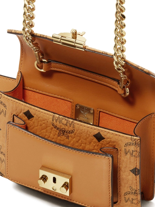 MCM ΤΣΑΝΤA ΜΕΣΗΣ PATRICIA BELT BAG 4 MCM ΤΣΑΝΤA ΜΕΣΗΣ PATRICIA BELT BAG - Image 4