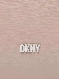 DKNY ΔΕΡΜΑΤΙΝΗ ΤΣΑΝΤΑ ΩΜΟΥ BRYANT Μπεζ 13 DKNY ΔΕΡΜΑΤΙΝΗ ΤΣΑΝΤΑ ΩΜΟΥ BRYANT Μπεζ -ΓΥΝΑΙΚΕΙΕΣ ΤΣΑΝΤΕΣ Κατάστημα πωλήσεων 04 28