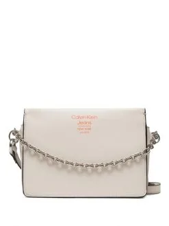 CALVIN KLEIN ΣΤΑΥΡΩΤΗ ΤΣΑΝΤΑ ΜΕ ΑΛΥΣΙΔΑ Εκρού