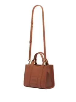 MARC JACOBS ΓΥΝΑΙΚΕΙΑ ΤΣΑΝΤΑ MINI TOTE Ταμπά 16 MARC JACOBS ΓΥΝΑΙΚΕΙΑ ΤΣΑΝΤΑ MINI TOTE Ταμπά -ΓΥΝΑΙΚΕΙΕΣ ΤΣΑΝΤΕΣ Κατάστημα πωλήσεων 20 35