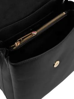 TOMMY HILFIGER ΣΑΚΙΔΙΟ ΠΛΑΤΗΣ ΜΕ ΜΟΝΟΓΡΑΜΜΑ Μαύρο 10 TOMMY HILFIGER ΣΑΚΙΔΙΟ ΠΛΑΤΗΣ ΜΕ ΜΟΝΟΓΡΑΜΜΑ Μαύρο -ΓΥΝΑΙΚΕΙΕΣ ΤΣΑΝΤΕΣ Κατάστημα πωλήσεων 30 1136