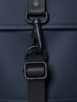 RAINS UNISEX ΣΑΚΙΔΙΟ ΠΛΑΤΗΣ Μπλε 17 RAINS UNISEX ΣΑΚΙΔΙΟ ΠΛΑΤΗΣ Μπλε -ΓΥΝΑΙΚΕΙΕΣ ΤΣΑΝΤΕΣ Κατάστημα πωλήσεων 30 1169