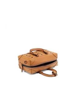 MCM ΤΣΑΝΤΑ SOFT BERLIN CROSS SMALL 2 MCM ΤΣΑΝΤΑ SOFT BERLIN CROSS SMALL -ΓΥΝΑΙΚΕΙΕΣ ΤΣΑΝΤΕΣ Κατάστημα πωλήσεων 30 140