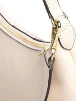 DKNY ΔΕΡΜΑΤΙΝΗ ΤΣΑΝΤΑ ΧΕΙΡΟΣ CAROL Εκρού 14 DKNY ΔΕΡΜΑΤΙΝΗ ΤΣΑΝΤΑ ΧΕΙΡΟΣ CAROL Εκρού -ΓΥΝΑΙΚΕΙΕΣ ΤΣΑΝΤΕΣ Κατάστημα πωλήσεων 30 259