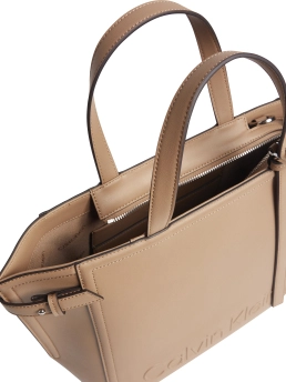 CALVIN KLEIN ΤΣΑΝΤΑ ΧΕΙΡΟΣ ΜΕ ΛΟΓΟΤΥΠΟ Μπεζ 6 CALVIN KLEIN ΤΣΑΝΤΑ ΧΕΙΡΟΣ ΜΕ ΛΟΓΟΤΥΠΟ Μπεζ - Image 6