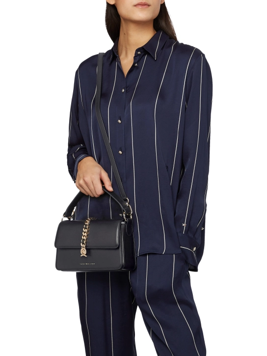 TOMMY HILFIGER ΓΥΝΑΙΚΕΙΑ ΔΕΡΜΑΤΙΝΗ ΤΣΑΝΤΑ ΜΕ ΑΛΥΣΙΔΑ Μαύρο 3 TOMMY HILFIGER ΓΥΝΑΙΚΕΙΑ ΔΕΡΜΑΤΙΝΗ ΤΣΑΝΤΑ ΜΕ ΑΛΥΣΙΔΑ Μαύρο - Image 3