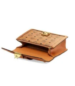 MCM ΤΣΑΝΤΑ ΩΜΟΥ TRACY -ΓΥΝΑΙΚΕΙΕΣ ΤΣΑΝΤΕΣ Κατάστημα πωλήσεων 30 595