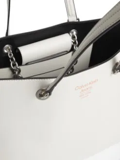CALVIN KLEIN ΤΣΑΝΤΑ ΩΜΟΥ ΜΕ ΑΛΥΣΙΔΑ Λευκό 11 CALVIN KLEIN ΤΣΑΝΤΑ ΩΜΟΥ ΜΕ ΑΛΥΣΙΔΑ Λευκό -ΓΥΝΑΙΚΕΙΕΣ ΤΣΑΝΤΕΣ Κατάστημα πωλήσεων 30 689
