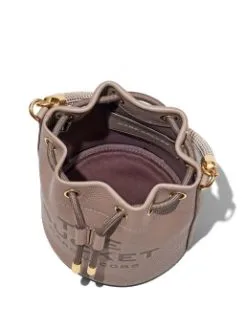 MARC JACOBS ΤΣΑΝΤΑ ΧΕΙΡΟΣ Καφέ 18 MARC JACOBS ΤΣΑΝΤΑ ΧΕΙΡΟΣ Καφέ -ΓΥΝΑΙΚΕΙΕΣ ΤΣΑΝΤΕΣ Κατάστημα πωλήσεων 40 123