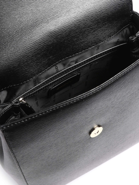 DKNY ΔΕΡΜΑΤΙΝΟ ΣΑΚΙΔΙΟ ΠΛΑΤΗΣ BRYANT Μαύρο 4 DKNY ΔΕΡΜΑΤΙΝΟ ΣΑΚΙΔΙΟ ΠΛΑΤΗΣ BRYANT Μαύρο - Image 4