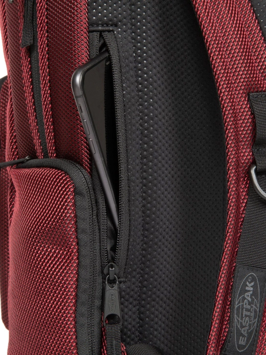 EASTPAK ΣΑΚΙΔΙΟ ΠΛΑΤΗΣ TECUM SMALL Μπορντό 4 EASTPAK ΣΑΚΙΔΙΟ ΠΛΑΤΗΣ TECUM SMALL Μπορντό - Image 4